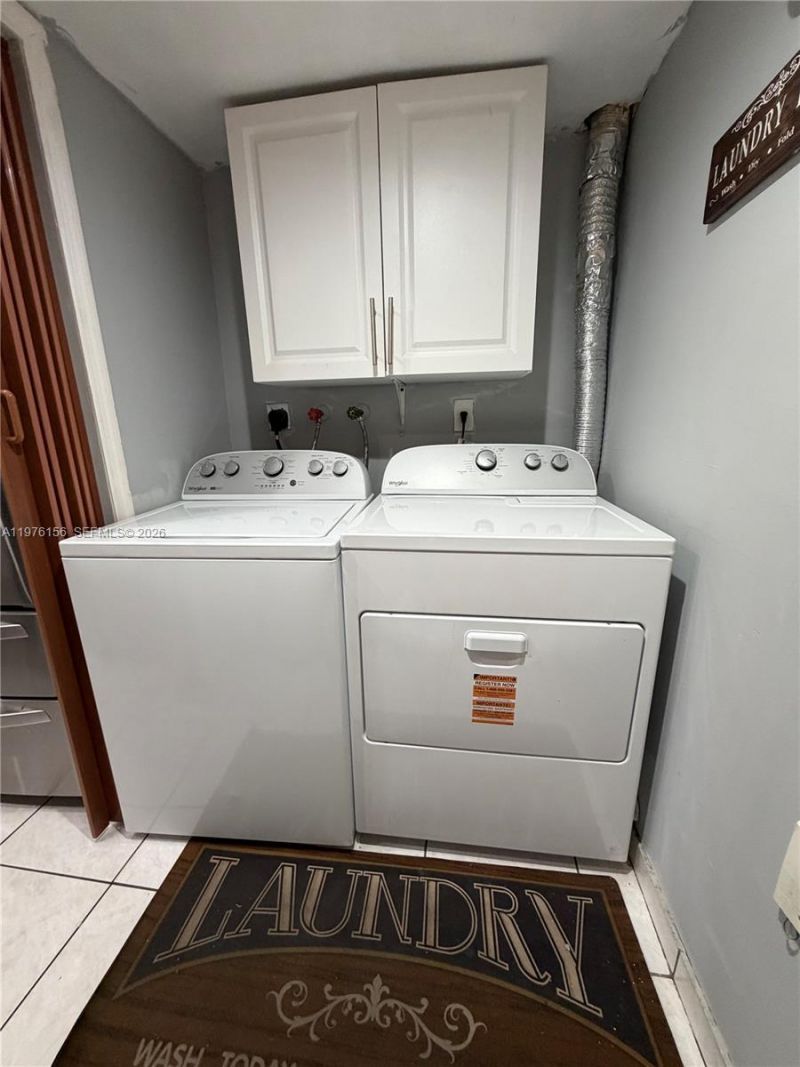 8408 NW 8th St, Unit 8408, Miami, FL 33126 Photo