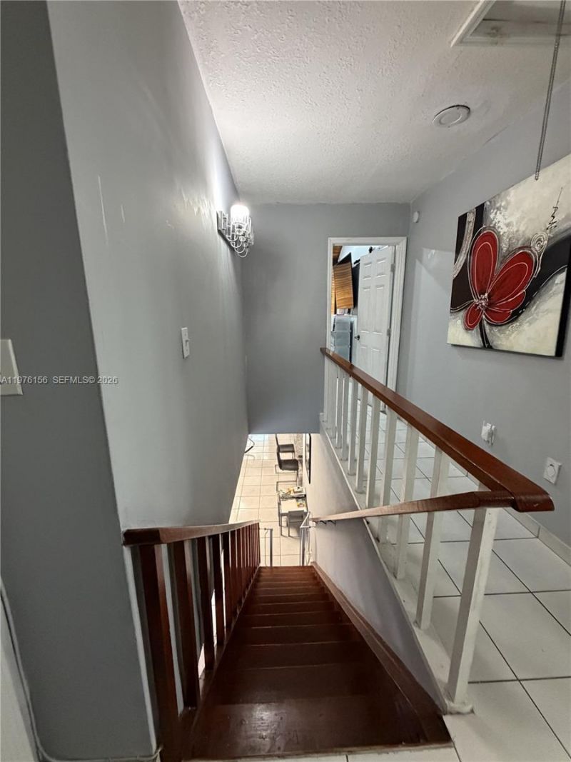 8408 NW 8th St, Unit 8408, Miami, FL 33126 Photo