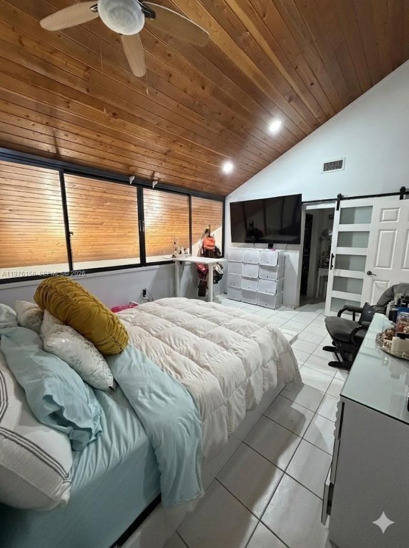 8408 NW 8th St, Unit 8408, Miami, FL 33126 Photo