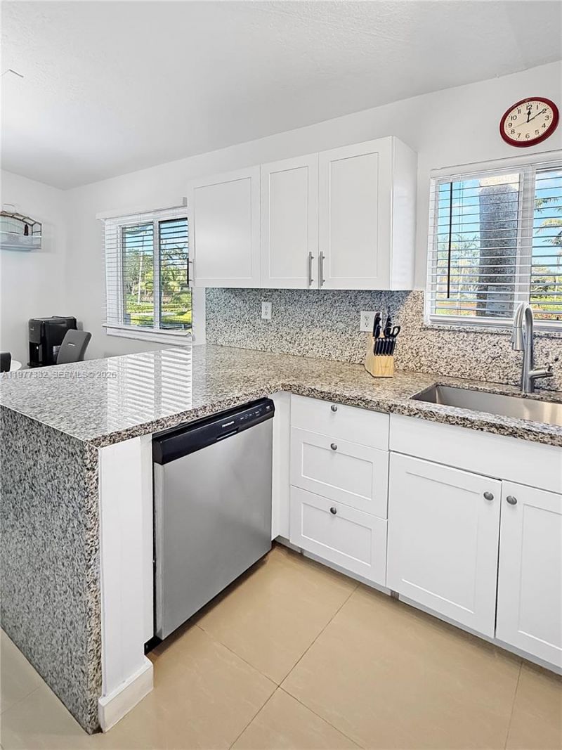 945 NE 34th Ave , Unit 204, Homestead, FL 33033 Photo