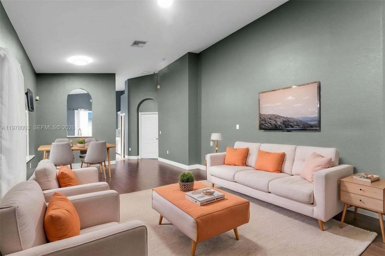 3983 NE 12th Dr , Homestead, FL 33033 Photo