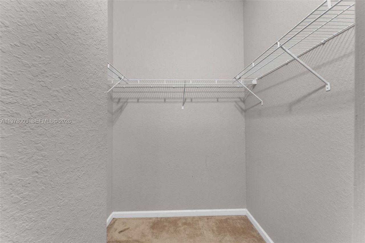 3983 NE 12th Dr , Homestead, FL 33033 Photo