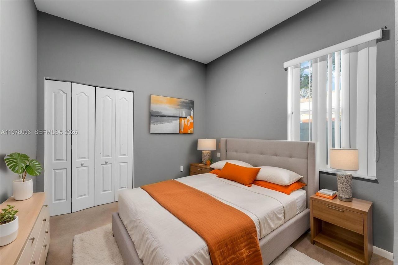 3983 NE 12th Dr , Homestead, FL 33033 Photo