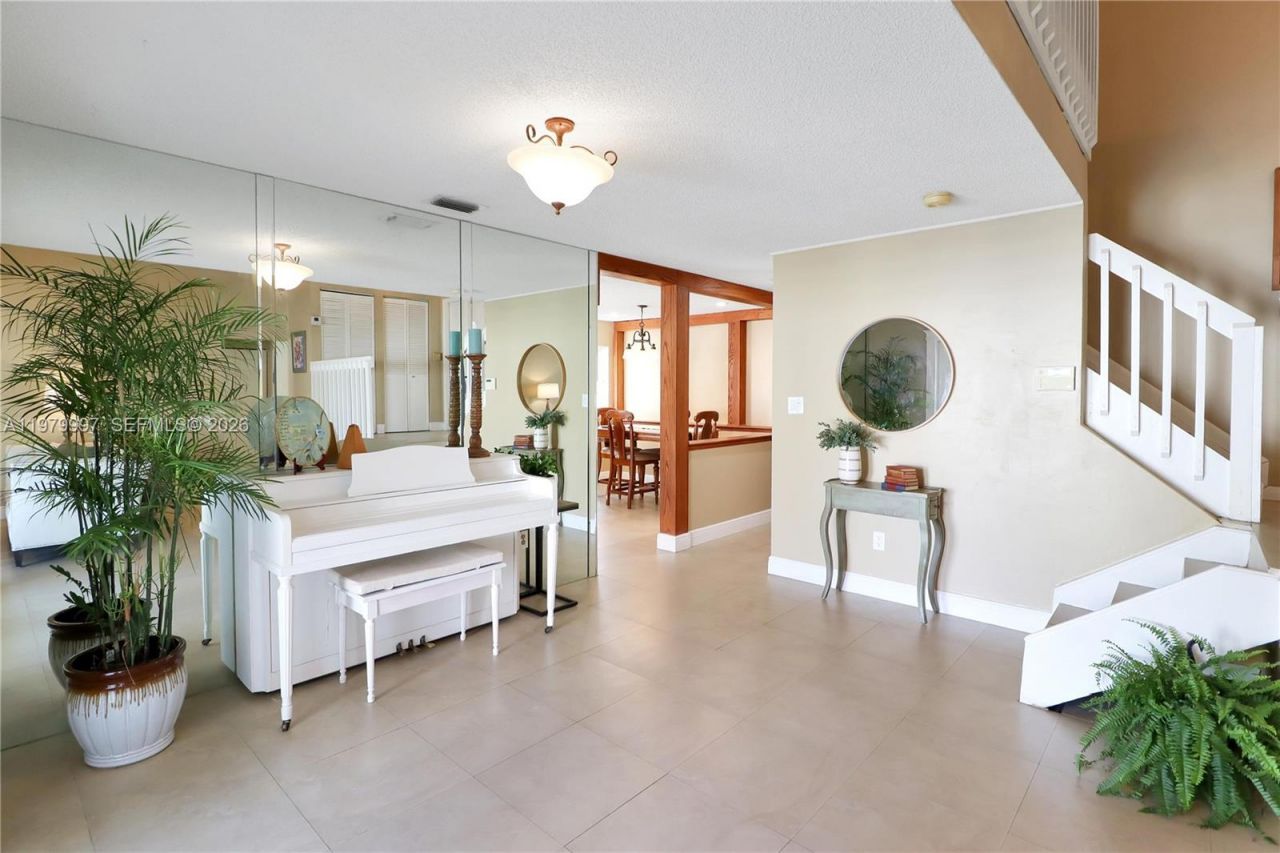 14141 SW 146th Ter, Miami, FL 33186 Photo