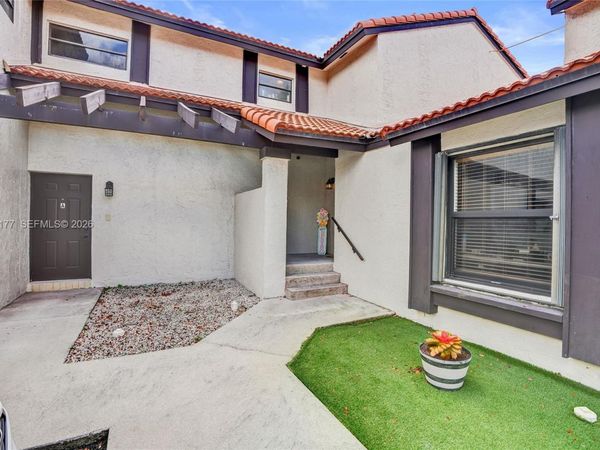 15292 SW 46th Ln Br, Unit 64, Miami, FL 33185