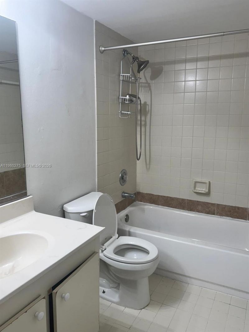 8810 SW 132nd Pl, Unit 307DN, Miami, FL 33186 Photo