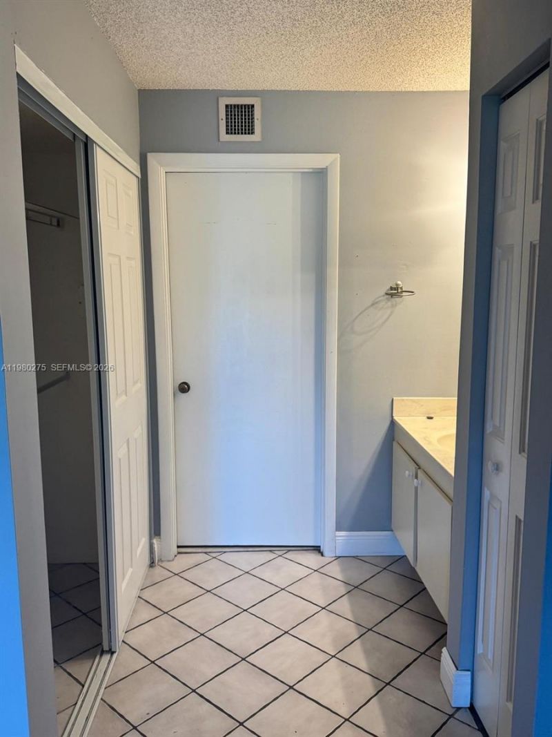 8810 SW 132nd Pl, Unit 307DN, Miami, FL 33186 Photo