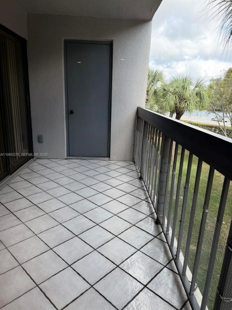 8810 SW 132nd Pl, Unit 307DN, Miami, FL 33186 Photo