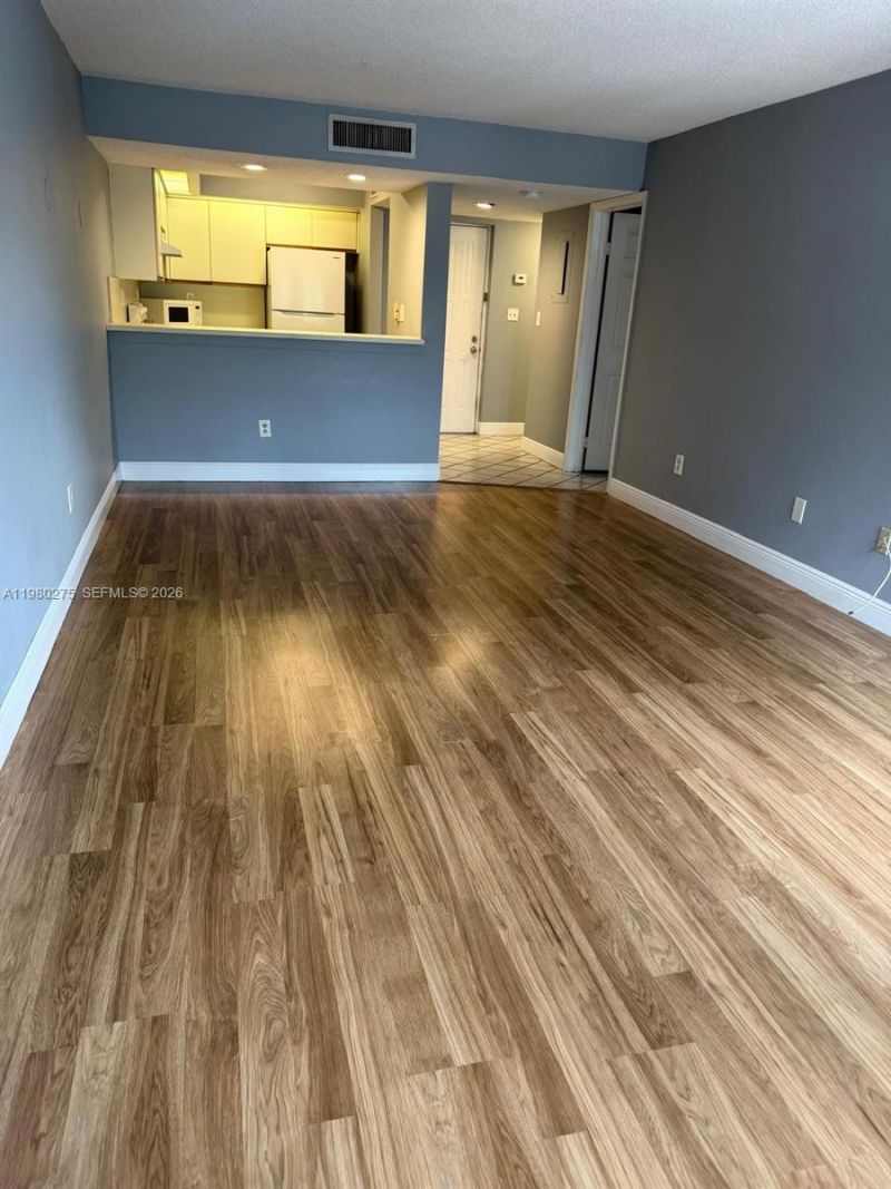 8810 SW 132nd Pl, Unit 307DN, Miami, FL 33186 Photo