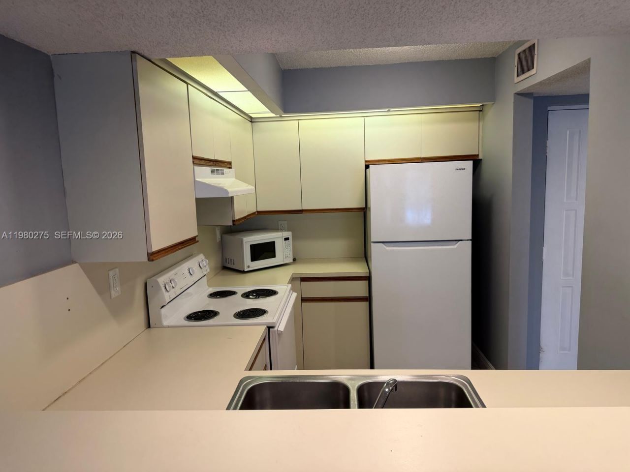 8810 SW 132nd Pl, Unit 307DN, Miami, FL 33186 Photo