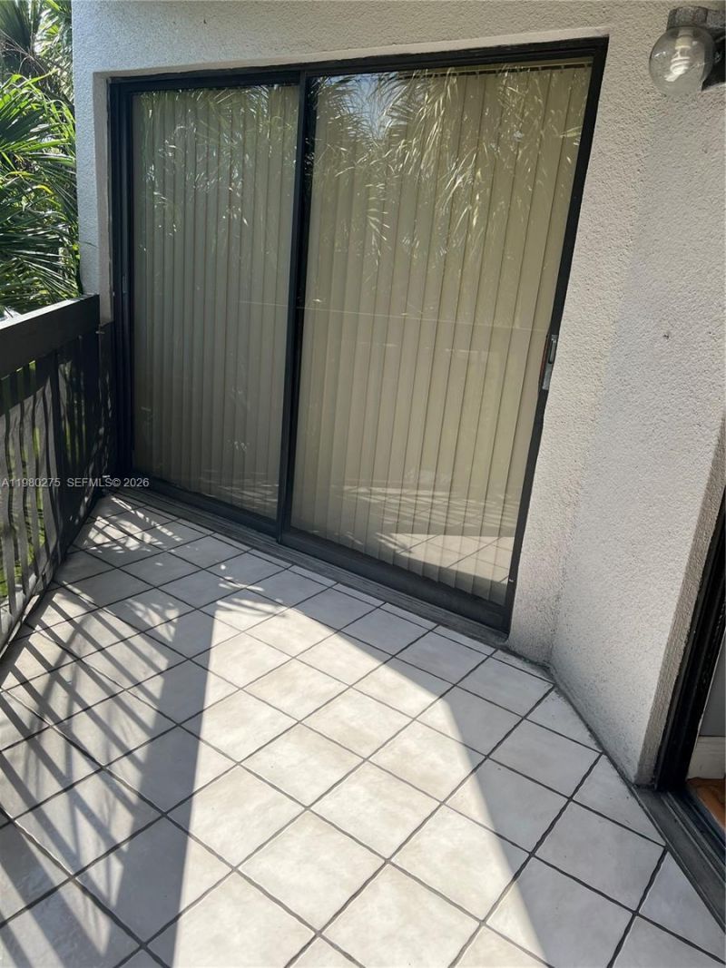 8810 SW 132nd Pl, Unit 307DN, Miami, FL 33186 Photo