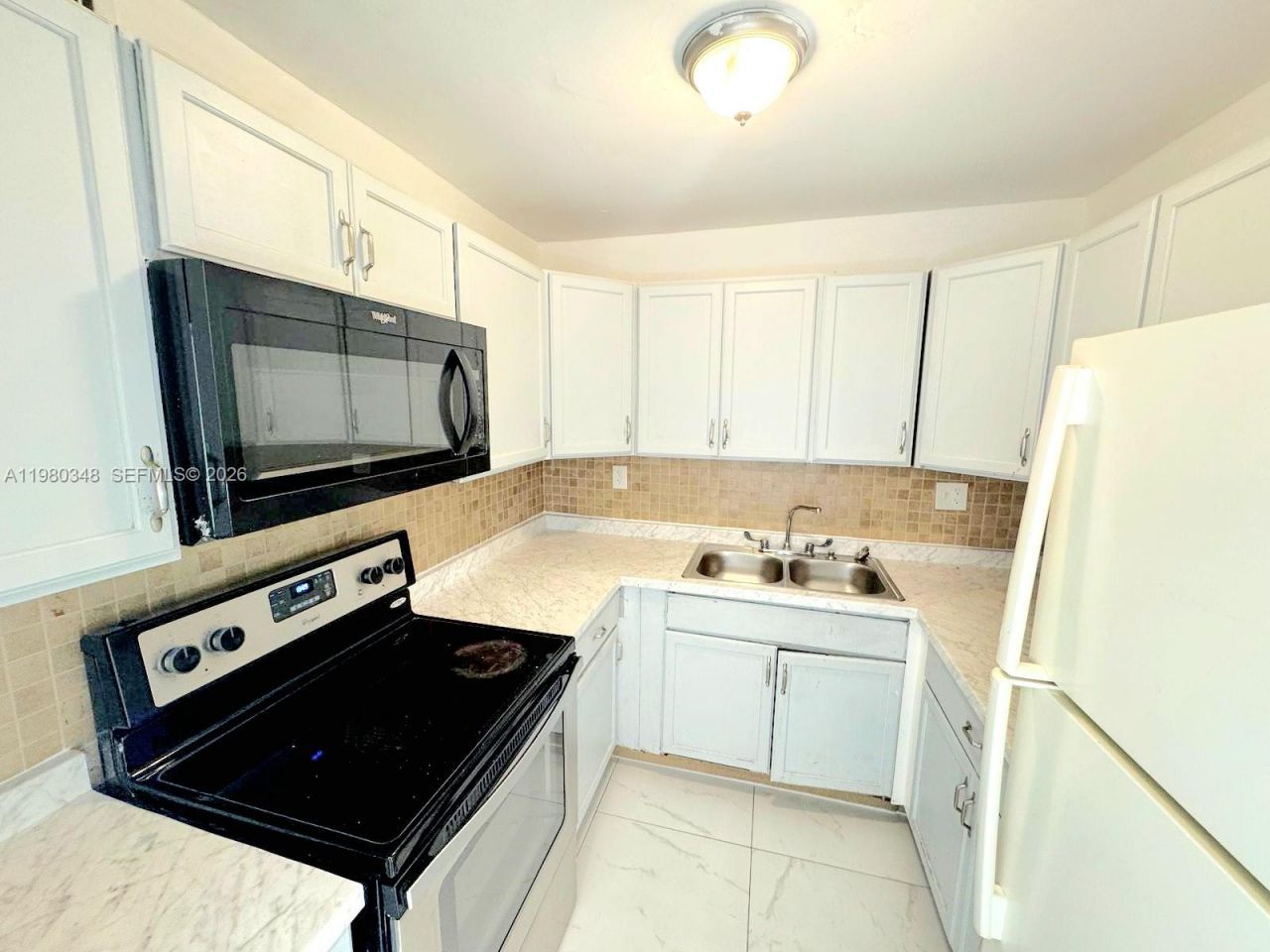 1805 W 56th St , Unit 202, Hialeah, FL 33012 Photo