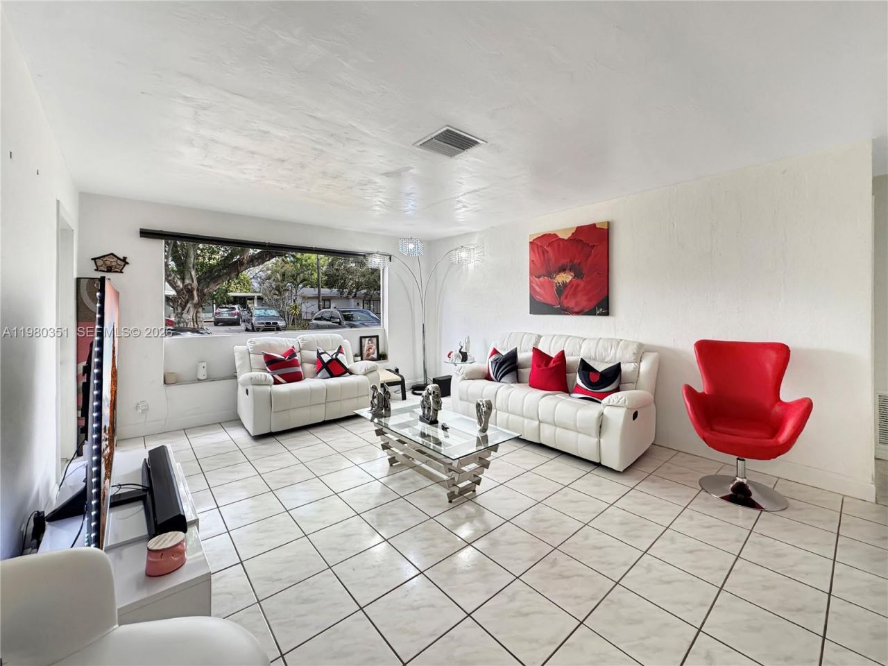 5220 SW 57th St , Davie, FL 33314 Photo