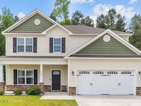 3000 Fox Glove Drive , Winterville, NC 28590