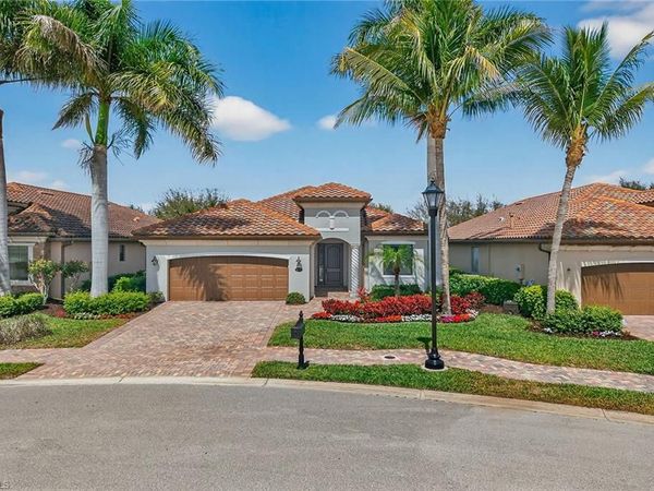 2898 Aviamar CIR, NAPLES, FL 34114