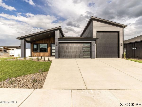 6414 W FREHLEY WAY , Rathdrum, ID 83858