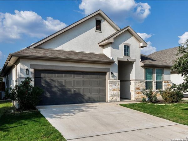 2219 Castello, San Antonio, TX 78259