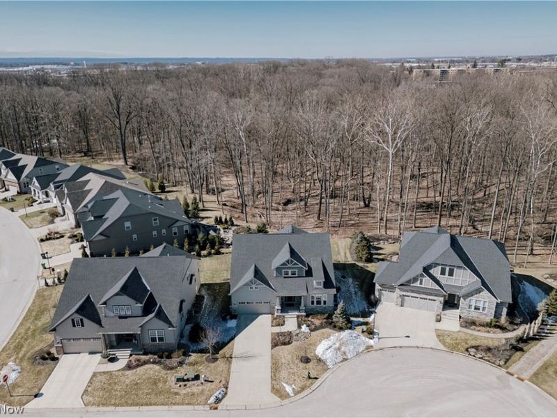 554 Salt Lake Circle , Orange, OH 44022 Photo 3