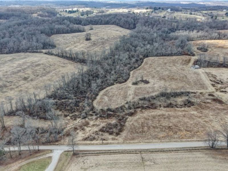 Kimes Road , Zanesville, OH 43701 Photo 2