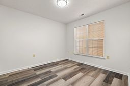 4273 Villas Dr. photo 4