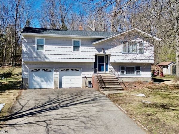 27 Caro Dr, West Milford, NJ 07438