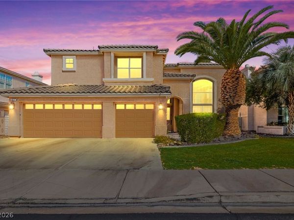 2504 Putting Green Drive , Henderson, NV 89074