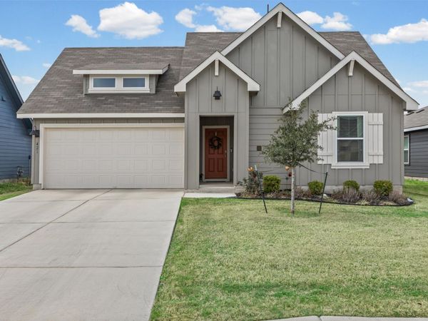 421 Lancebill DR, Lockhart, TX 78644