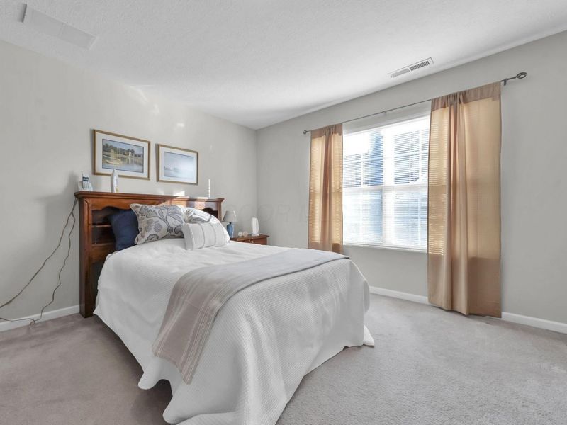 7858 Meadowlark Lane N, Reynoldsburg, OH 43068 Photo 14