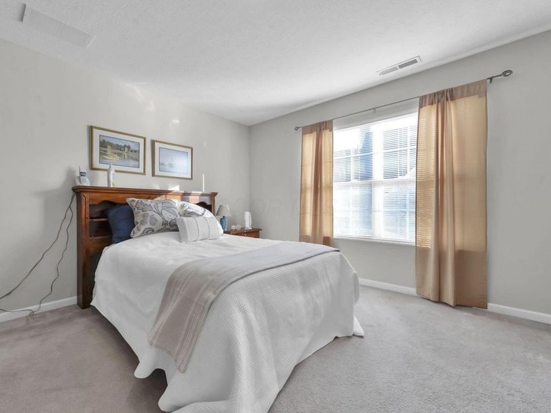 7858 Meadowlark Lane N, Reynoldsburg, OH 43068 Photo 16