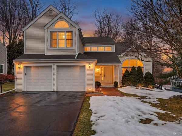 3158 Stoneleigh Court, Yorktown Heights, NY 10598