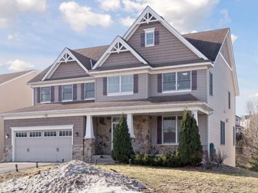 15376 Plumstone Drive, Eden Prairie, MN 55347