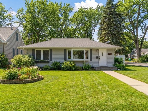 3100 Pennsylvania Avenue S, Saint Louis Park, MN 55426