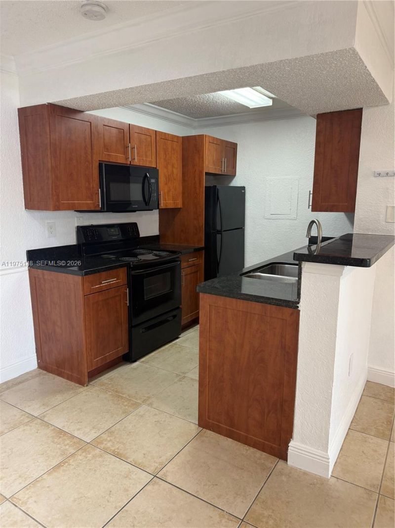 Please Call For Address, Unit 803, Miami, FL 33196 Photo