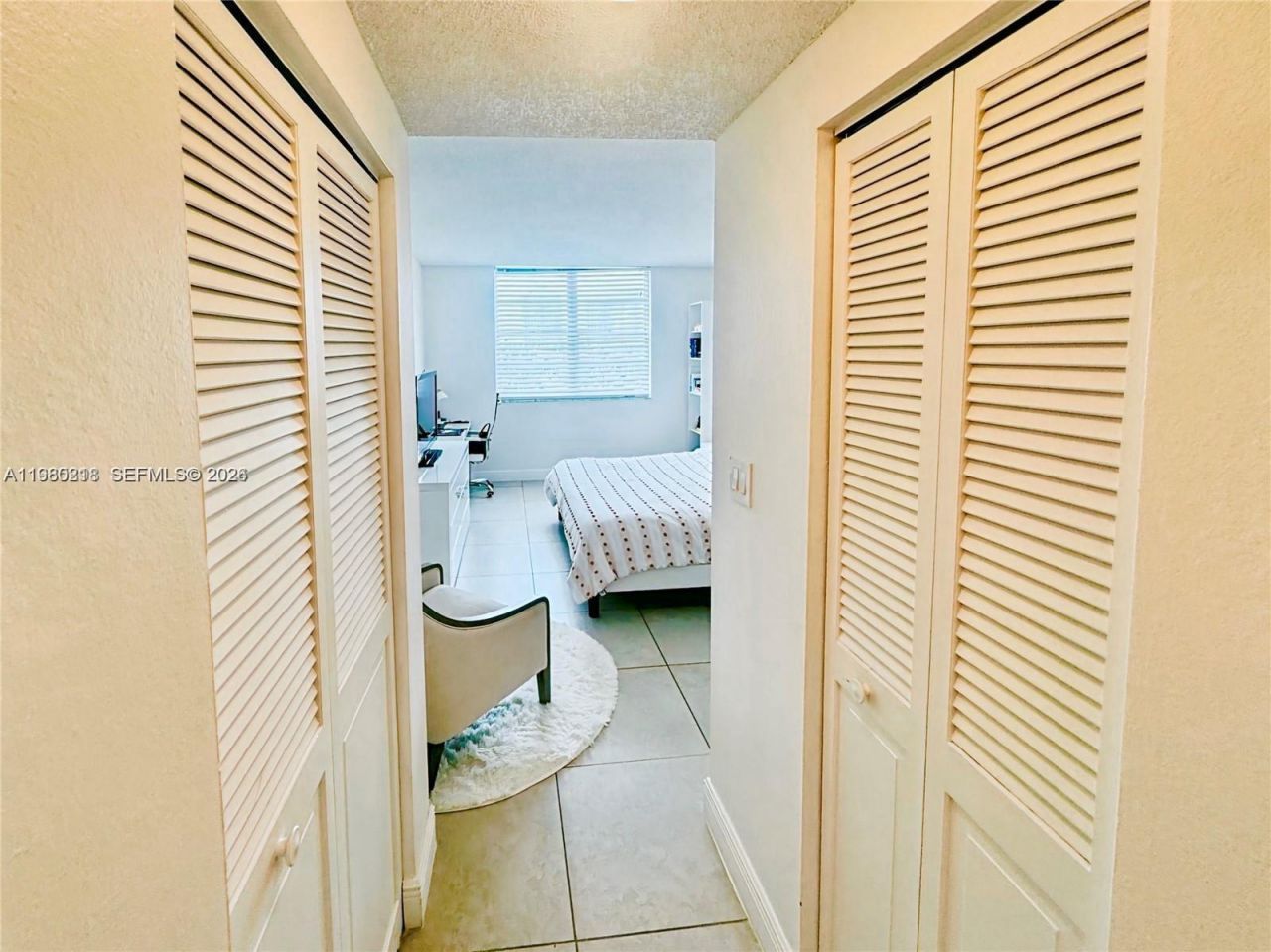 500 Bayview Dr , Unit 325, Sunny Isles Beach, FL 33160 Photo