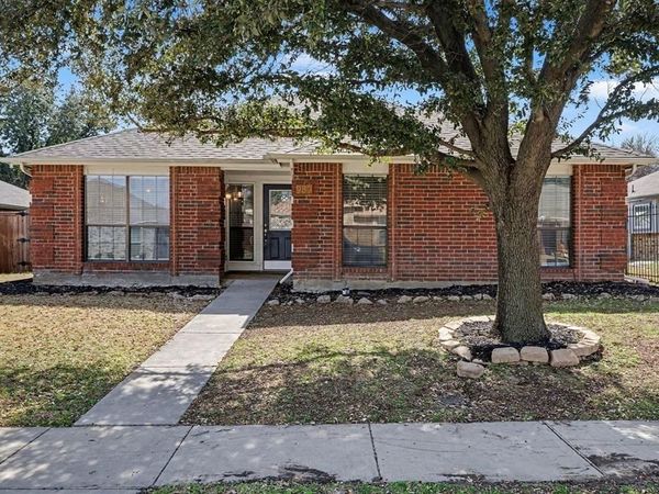 980 Downey Drive, Lewisville, TX 75067