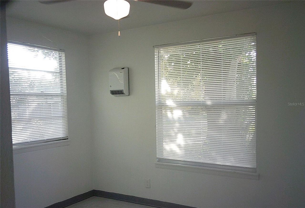 1060 65th Street S, Saint Petersburg, FL 33707 Photo