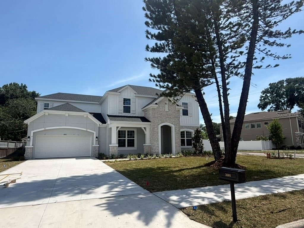 3601 E Tampa Circle, Tampa, FL 33629 Main Photo