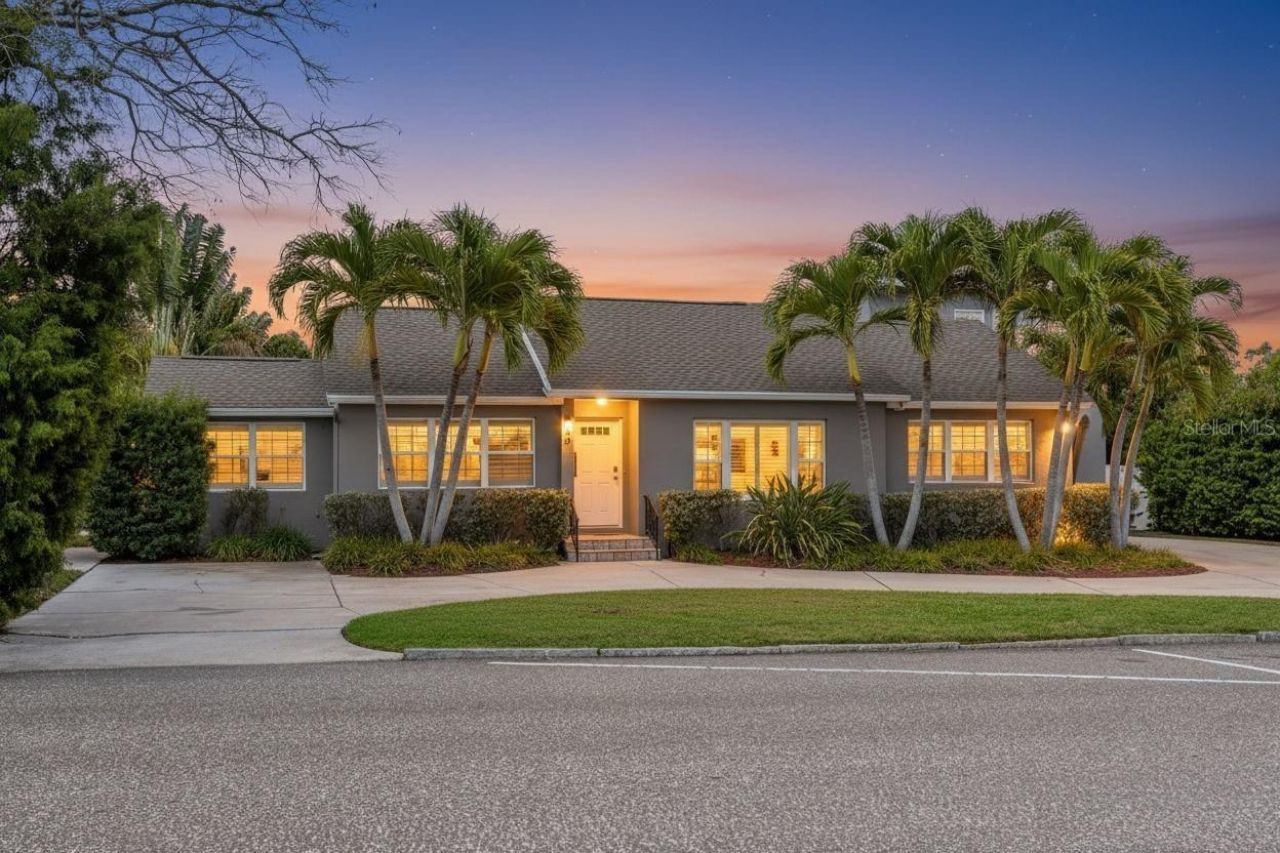 333 30th Avenue N, Saint Petersburg, FL 33704 Photo