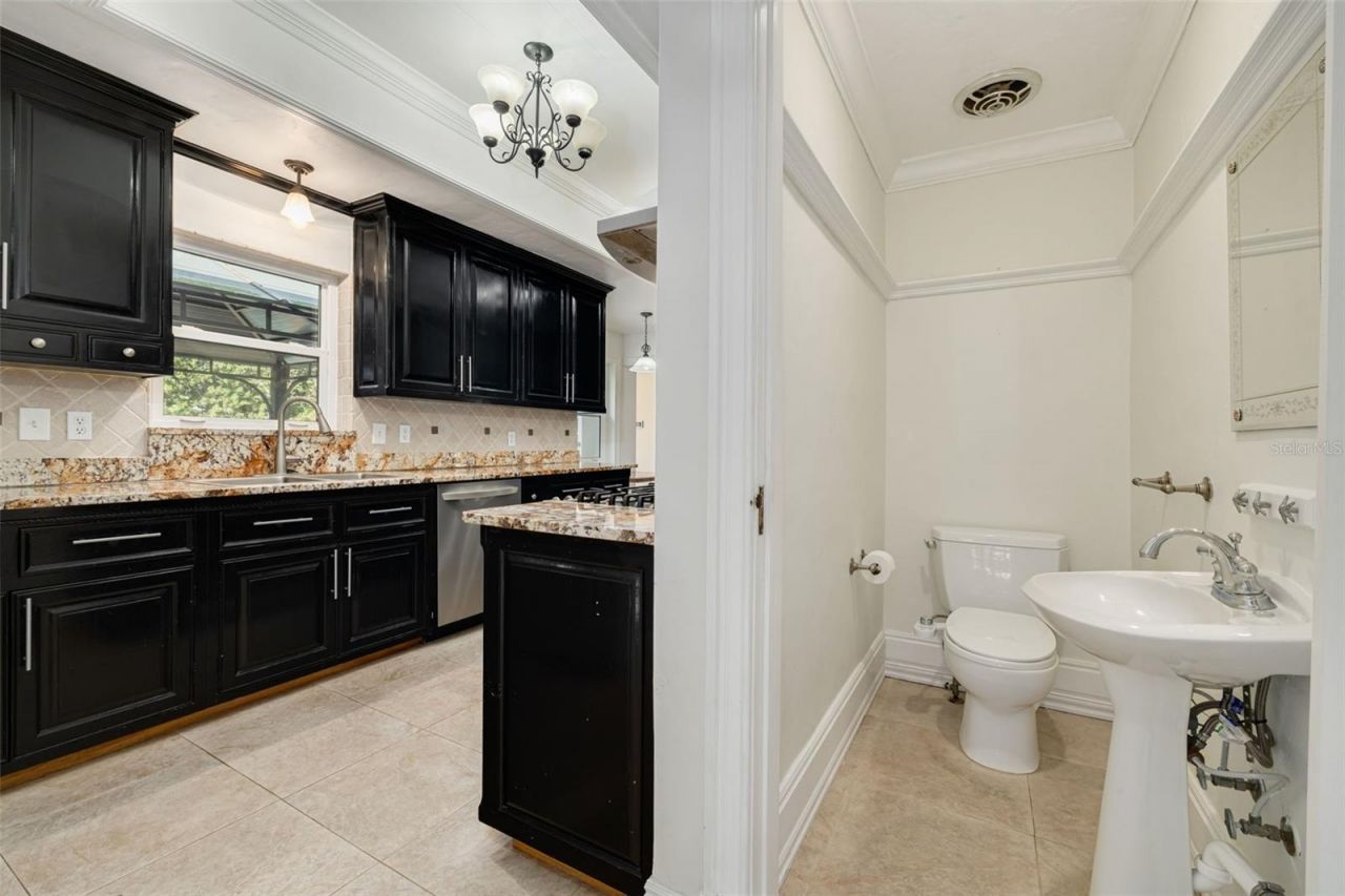 333 30th Avenue N, Saint Petersburg, FL 33704 Photo