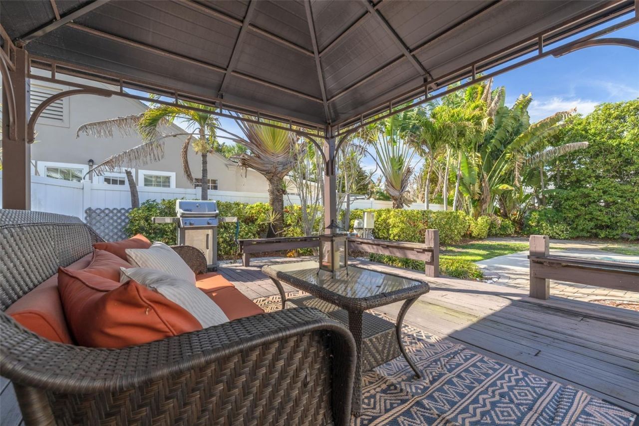 333 30th Avenue N, Saint Petersburg, FL 33704 Photo