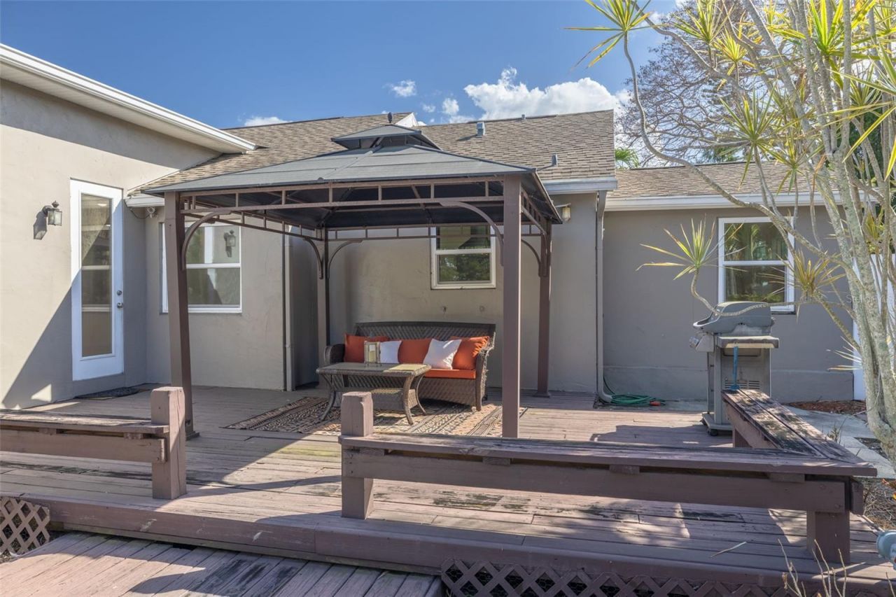 333 30th Avenue N, Saint Petersburg, FL 33704 Photo