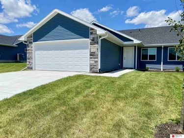 112 W Ida Lane, Lincoln, NE 68523