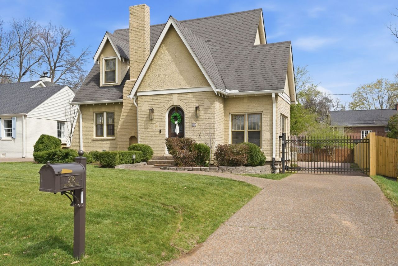 208 Cherokee Rd, Nashville, TN 37205 Main Photo