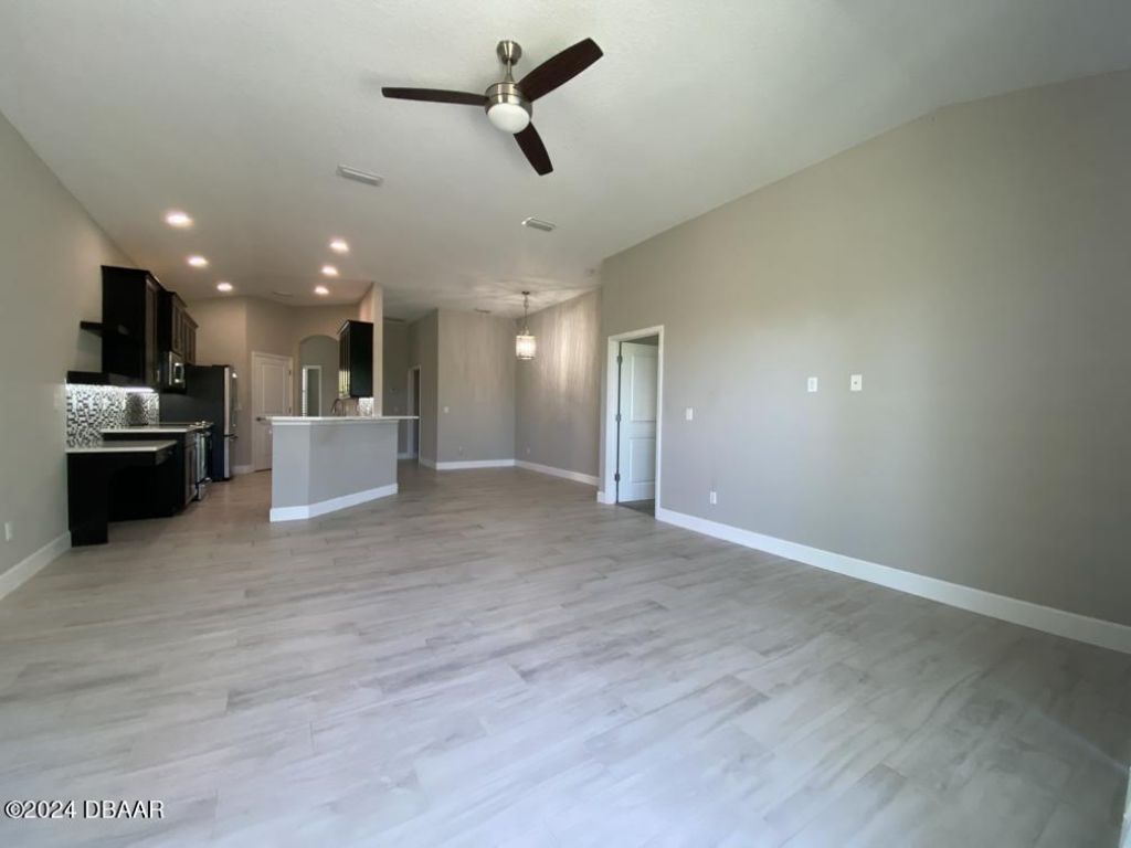 272 Catriona Drive, Daytona Beach, FL 32124 Photo