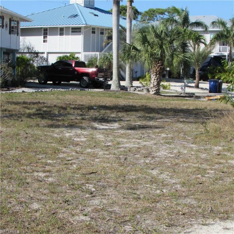 7757 Breakwater Ct, Bokeelia, FL 33922 Photo