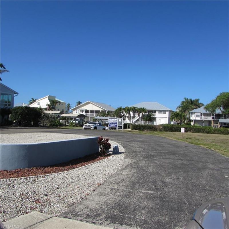 7757 Breakwater Ct, Bokeelia, FL 33922 Photo