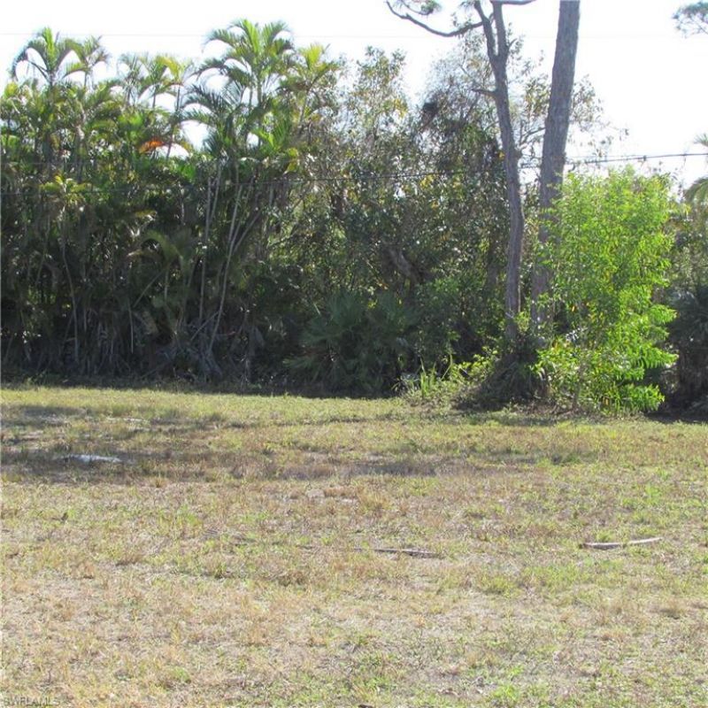 7757 Breakwater Ct, Bokeelia, FL 33922 Photo