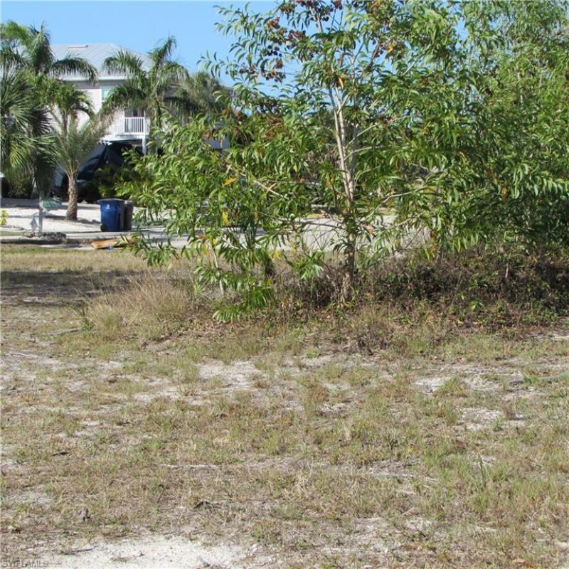 7757 Breakwater Ct, Bokeelia, FL 33922 Photo