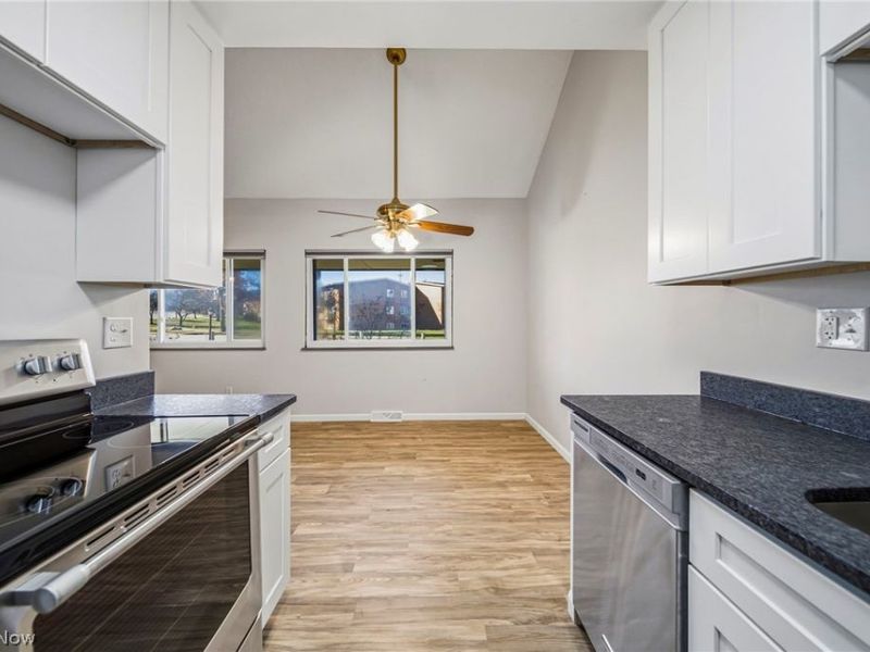 21896 River Oaks Drive, Unit C-1, Rocky River, OH 44116 Photo 8