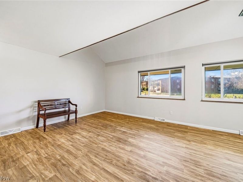 21896 River Oaks Drive, Unit C-1, Rocky River, OH 44116 Photo 9